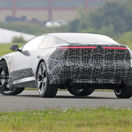 BMW Neue Klasse Coupé - maskovaný prototyp 2024