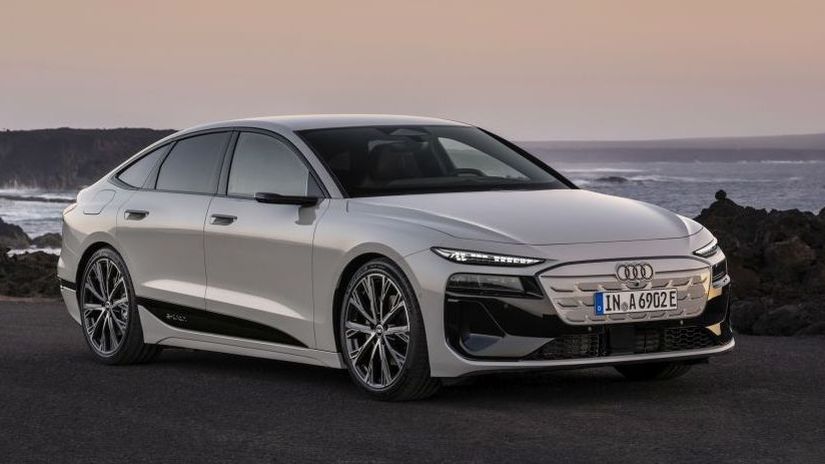 Audi A6 e-tron má vyslovene športový dizajn. A...