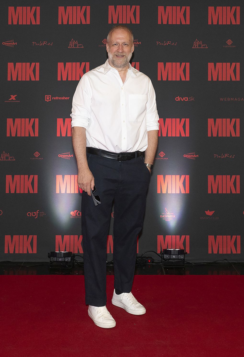 Aj režisér Peter Bebjka prišiel na premiéru...