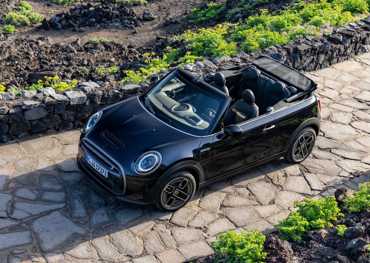 Mini Cooper SE Convertible