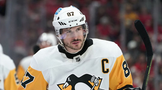 Pittsburgh stúpa v tabuľke, výbornými výkonmi ťahá nestarnúci kapitán Crosby