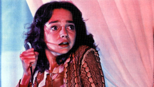 Jessica Harperová ako Suzy.