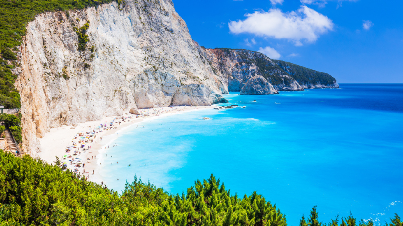 Porto Katsiki patrí k 3 najkrajším plážam Lefkady.