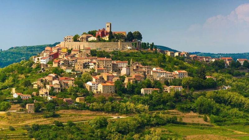 Filmárom učarovalo aj mestečko Motovun.