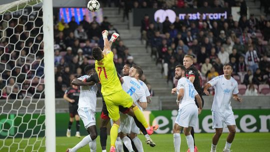 Jedno okolo plače a druhé sa smeje. Slovan drel a Dunajská Streda s Trnavou prespali leto