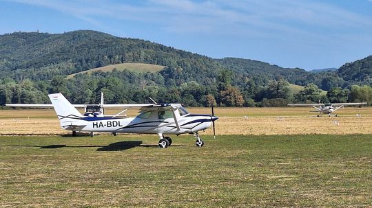 Letisko - Kamenica nad Cirochou.