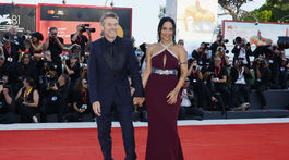 Herec Willem Dafoe a jeho manželka Giada Colagrande.