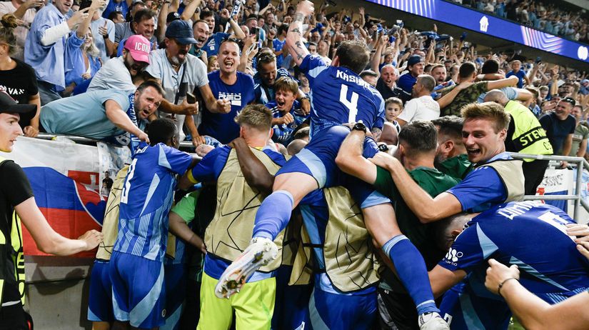 Zaslúžená radosť. Oslavy s fanúšikmi na...