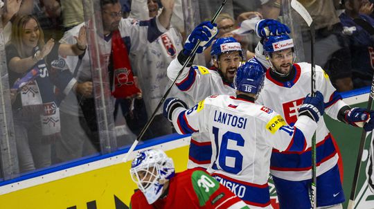 V derby padlo až desať gólov. Slováci si vychutnali Maďarov, o postup na olympiádu zabojujú proti Kazachom