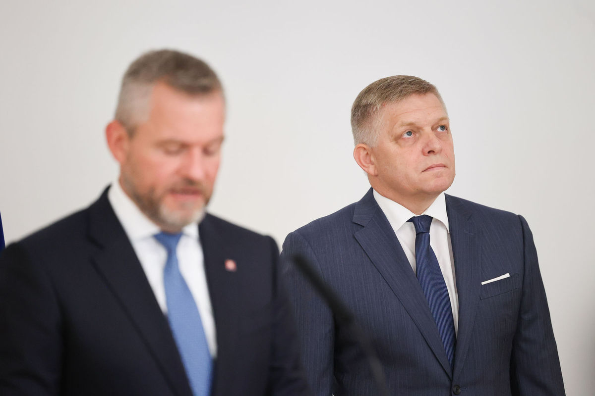 Traja najvyšší činitelia - prezident Peter...