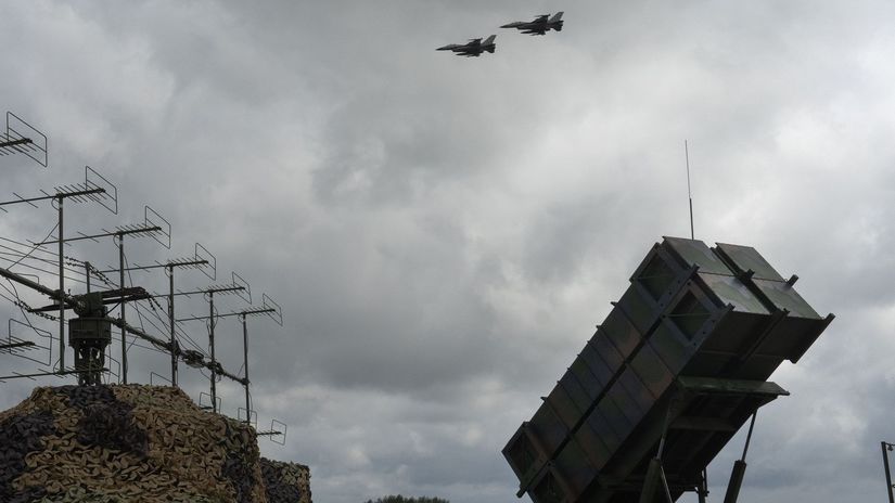 Stíhačky F-16 ukrajinských vzdušných síl...