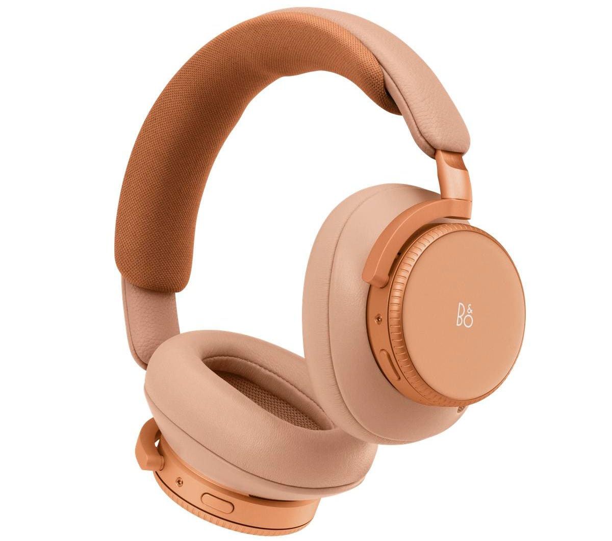 The headphones are available in three colors.