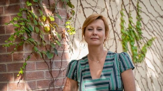 Jitka Schneiderová v seriáli Príliš veľa lásky. 