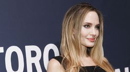 Film TIFF Without Angelina Jolie uviedla film Without Blood