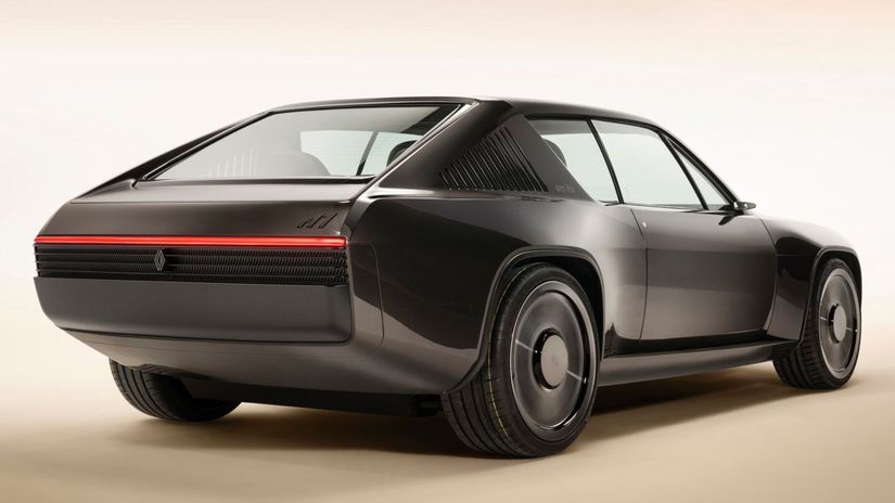 Renault R17 Electric Restomod: Chystá sa ďalšia reinkarnácia? Veríme tomu  - Magazín - Auto - Pravda