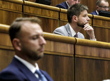 Matúš Šutaj Eštok, Michal Šimečka