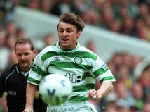 Messi alebo Ronaldo? Švédsky velikán...