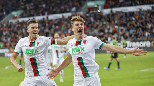 Zahodená penalta v závere ich pripravila o výhru. Augsburg remizoval s Hoffenheimom