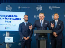 konsolidácia verejných financií 2025, Fico, Danko, Šutaj Eštok