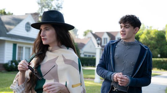 Herec Joe Locke a herečka Kathryn Hahn ako...