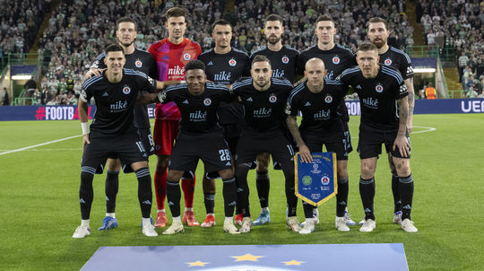 V našich končinách nevídané. Slovan cestuje na ligový duel lietadlom