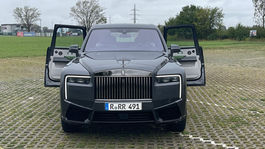 Rolls-Royce Cullinan Series II a Black Badge...