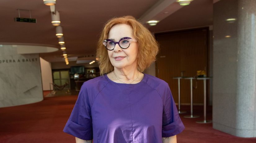 Herečka Kamila Magálová na zábere z mája 2024.