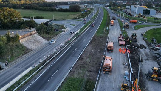 Miesto, kde bol už zbúraný most ponad R1 v...