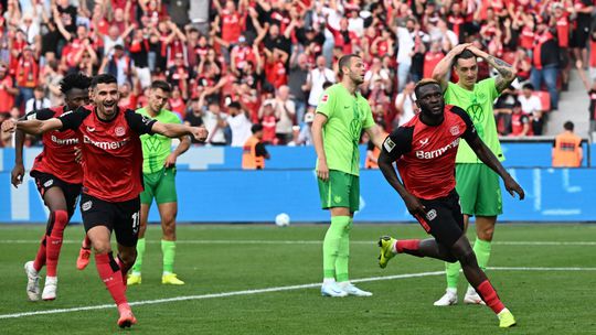 Nevydarený debut Vavra za Wolfsburg, pár sekúnd po Slovákovom príchode Bayer rozhodol. Dortmund s päťgólovým prídelom