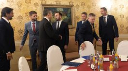 Stretnutie predsedu vlĂˇdy SR Roberta Fica s predsedami opozĂ­cie