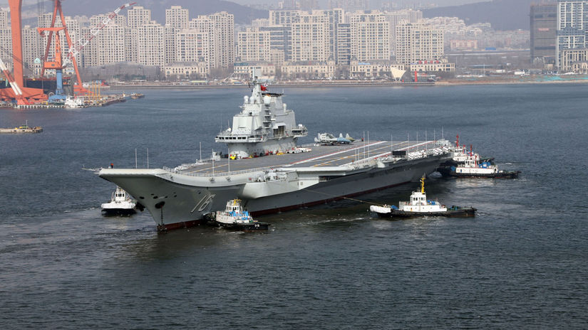 Čínska lietadlová loď CNS Liaoning