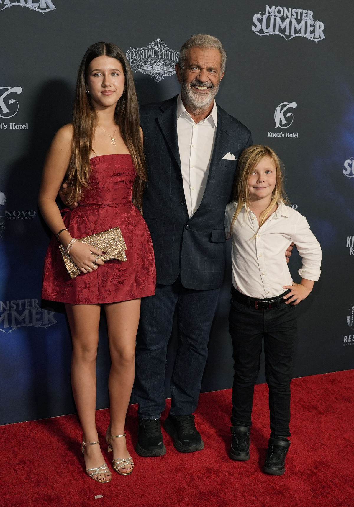 Herec Mel Gibson s dcérou Luciou a synom Larsom...