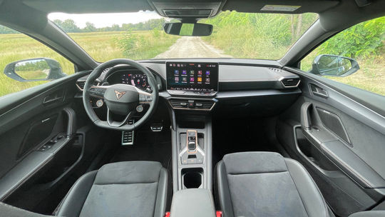 Cupra Leon SP 1,5 eTSI (2024)