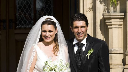 Gianluigi Buffon a Alena Šeredová počas ich...