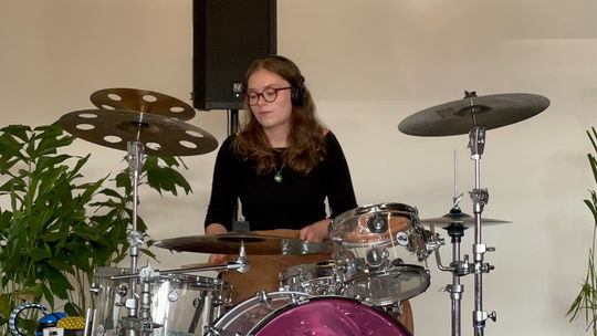 Viki zahrala skladbu Dreams od The Cranberries.