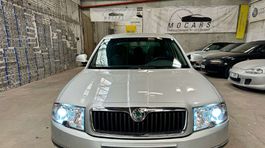 Škoda Superb 2,5 V6 TDI Elegance - 2006