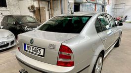Škoda Superb 2,5 V6 TDI Elegance - 2006