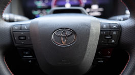 Toyota C-HR PHEV GR Sport - test 2024