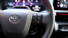 Toyota C-HR PHEV GR Sport - test 2024