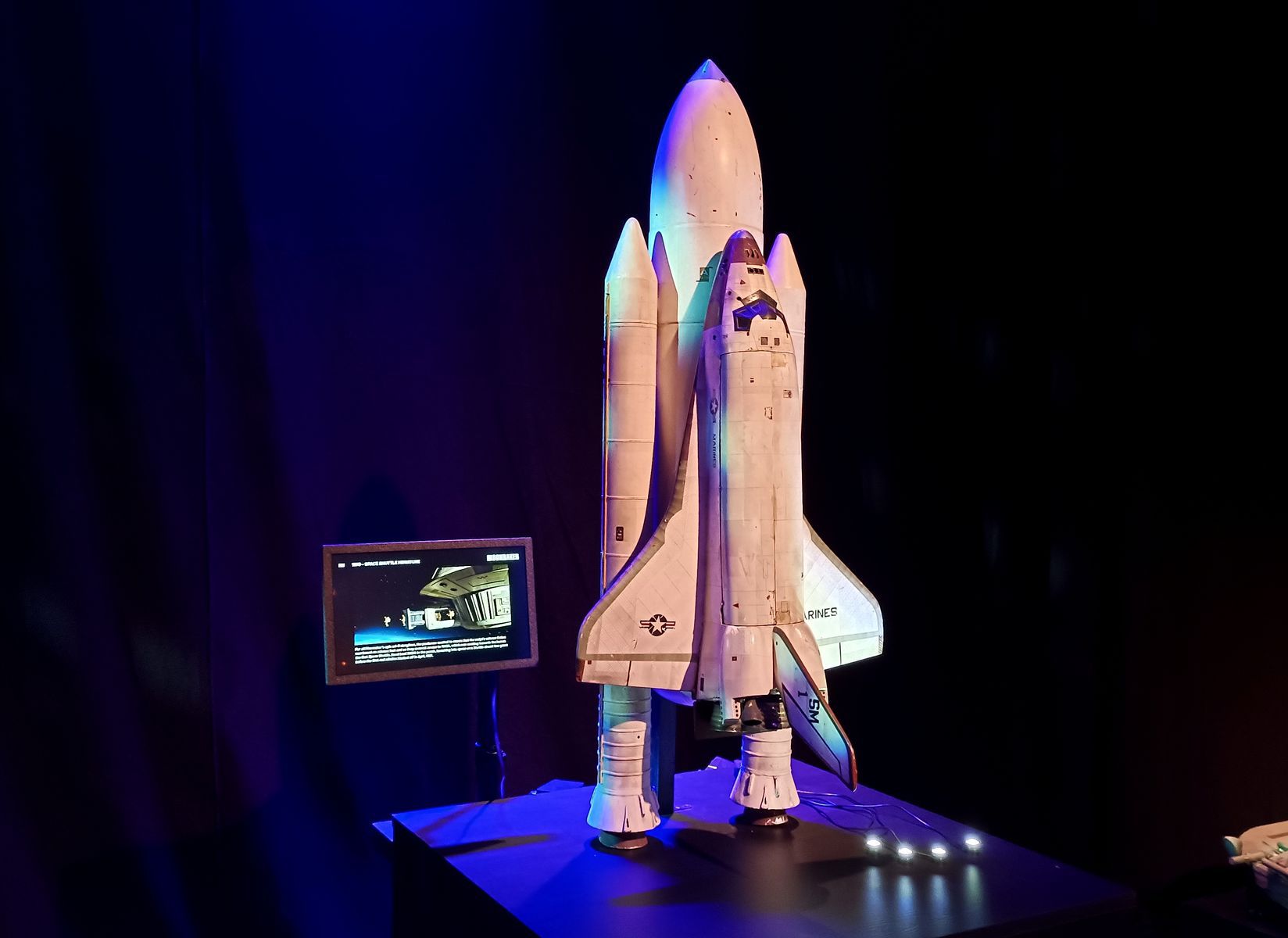 Raketoplán Moonraker, ktorý sa v rovnomennej...