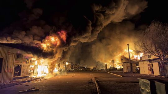 Trh v Mykolajive po ruskom útoku. Úder si...