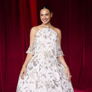 Gal Gadot v kreácii Loewe