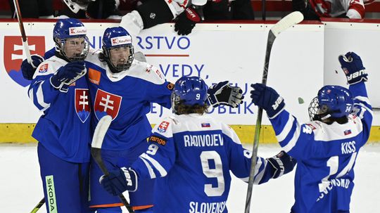 Jeho otec chytal za Slovan. Slafkovský? Išiel rovnakou cestou, ako ja. Chcem ho napodobniť. Ako prvé som sa vo Fínsku naučil nadávky