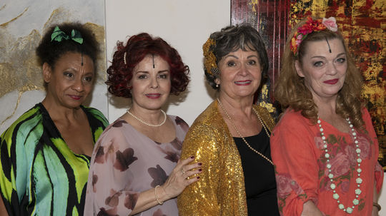 Zľava: Jeanette Švoňavská, Zuzana Tlučková,...