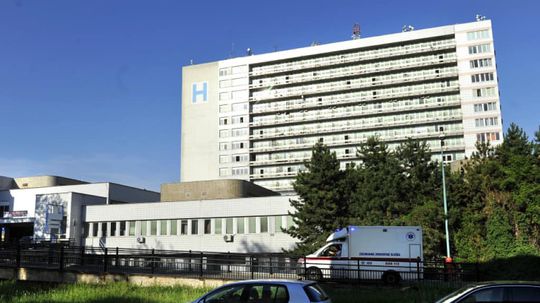 Kauza zdrogovaného lekára smeruje na prokuratúru. Lekárski odborári šíria klamstvá, tvrdí UNB