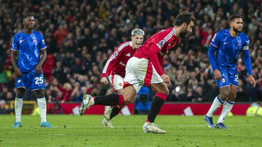 Po odchode ten Haga stále bez prehry. United ustáli šláger s Chelsea, Villa odchádza z Londýna s debaklom