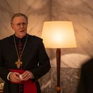 Konkláve film Jophn Lithgow