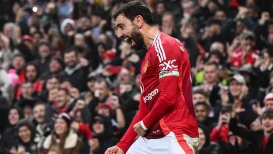 Veľké londýnske derby nemalo víťaza. Manchester United strelil tri góly