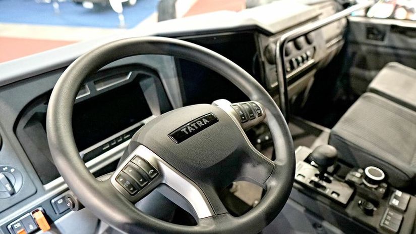 Tatra Force e-Drive Hybrid 8x8 - 2024