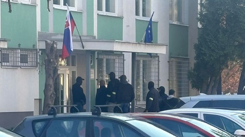 polícia, košice, akcia exces, policajt
